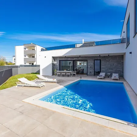 Endi Villa Medulin